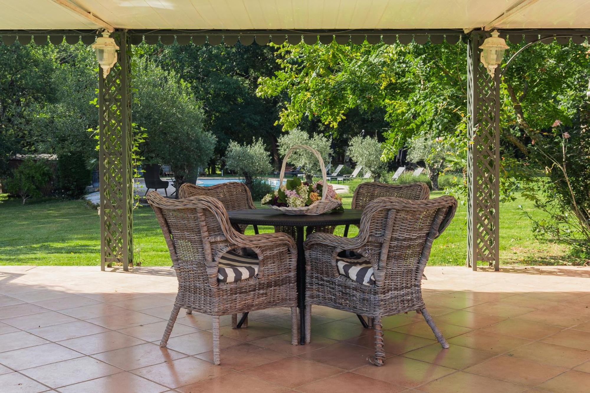 Castel Bois Marie, Maison D'Hotes مونْتوبا المظهر الخارجي الصورة Garden furniture