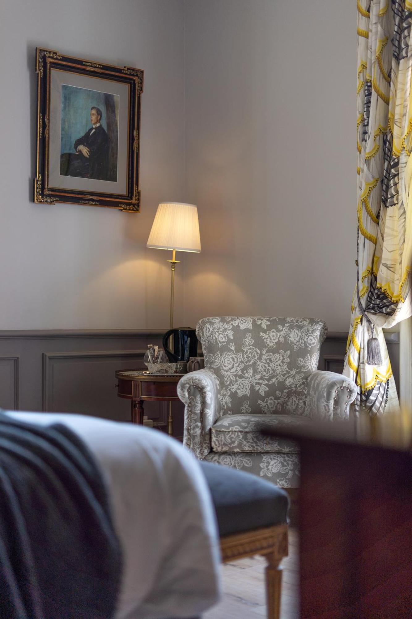Castel Bois Marie, Maison D'Hotes مونْتوبا المظهر الخارجي الصورة A room at the hotel