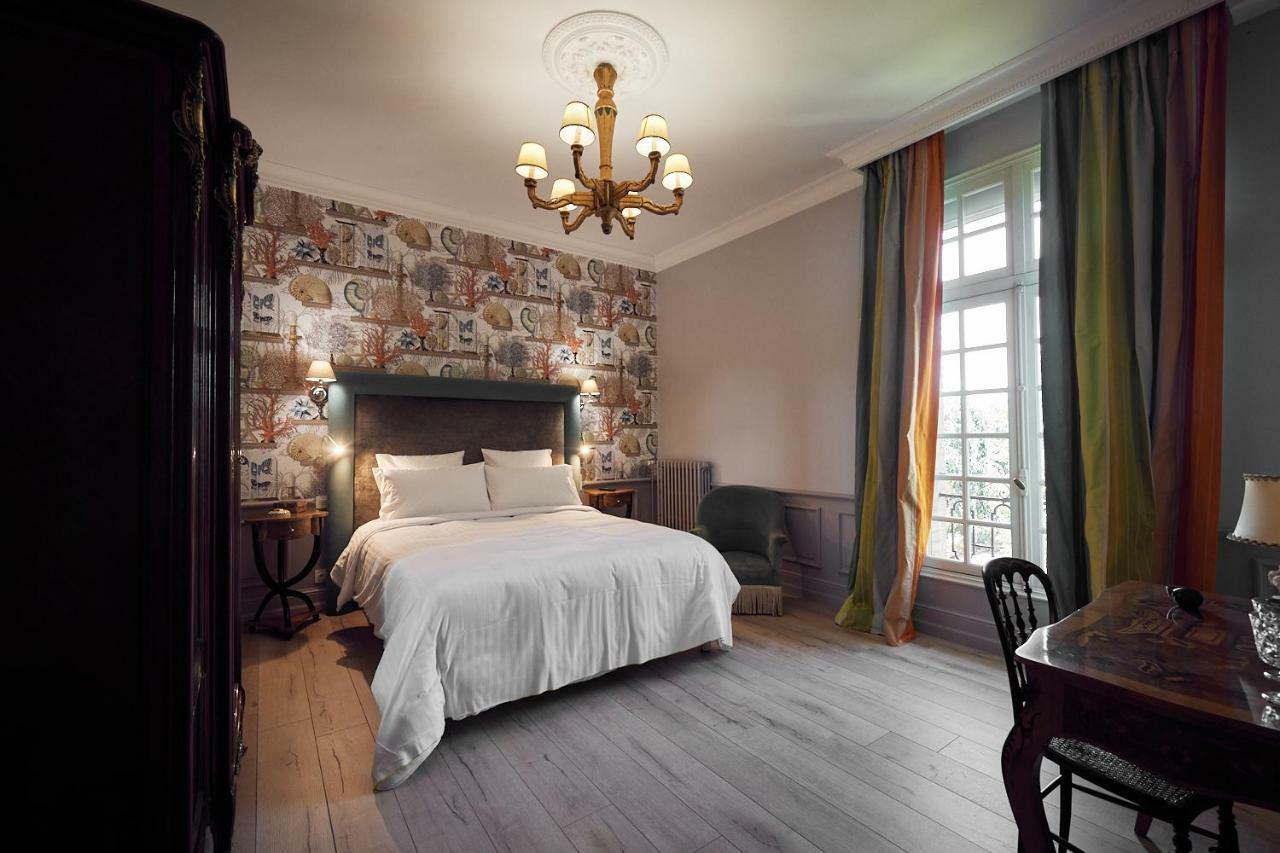 Castel Bois Marie, Maison D'Hotes مونْتوبا المظهر الخارجي الصورة A room at the hotel